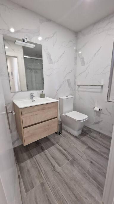 Apartamento Aires De Tineo Oviedo Exterior foto
